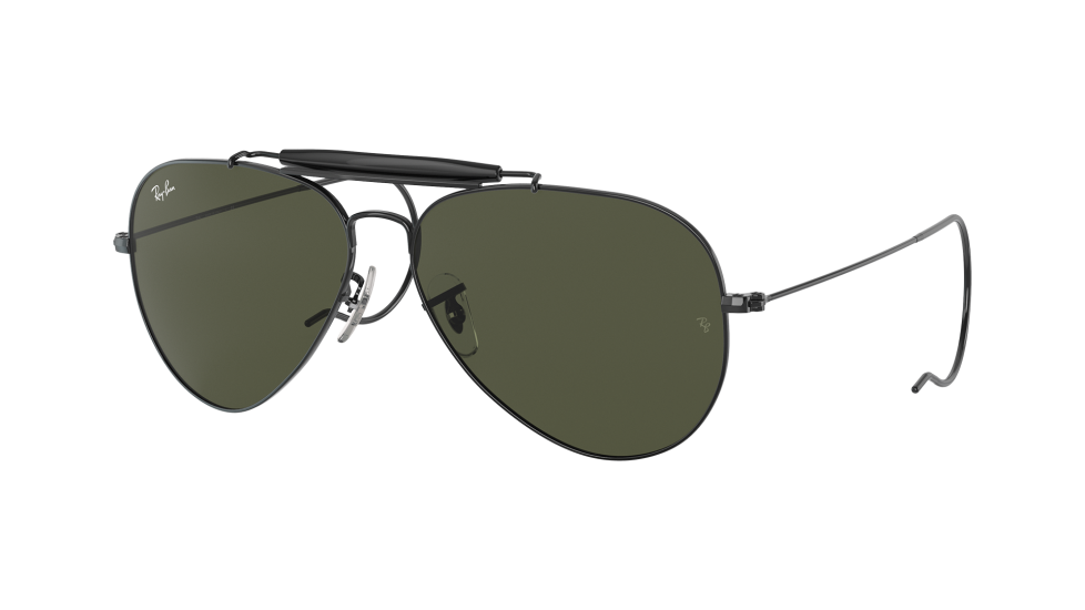 Ray-Ban RB3030 Outdoorsman sunglasses (quarter view)