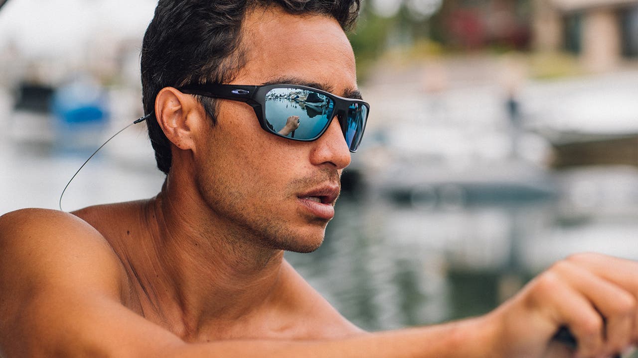 oakley shallow water