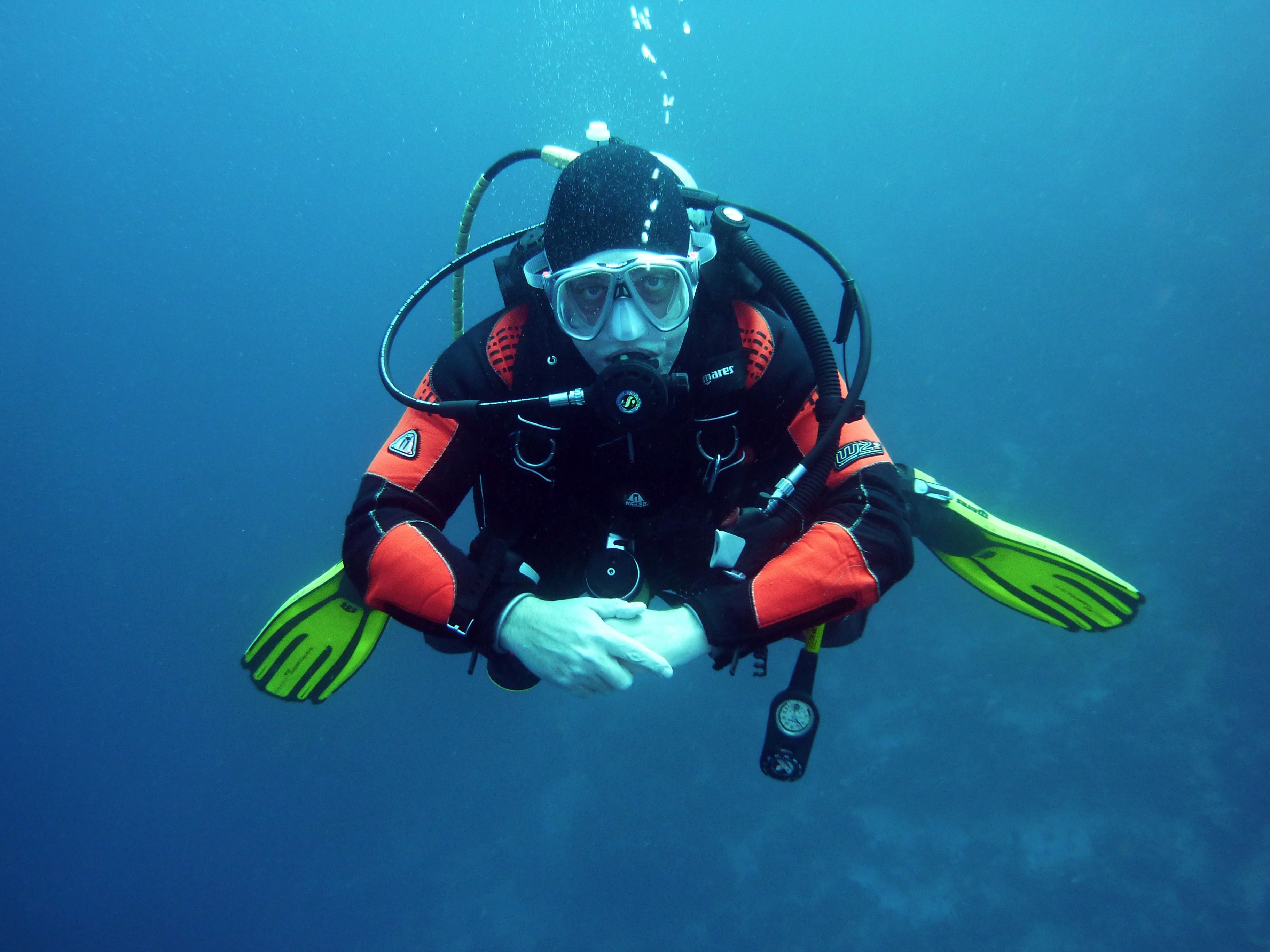 scuba diver diving suit