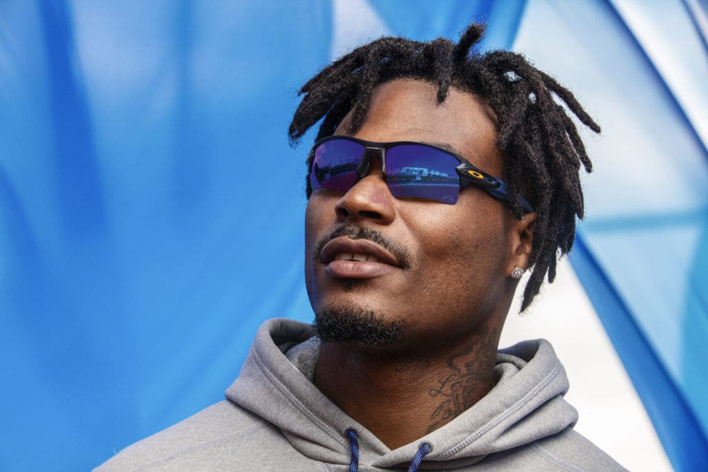 NFL extends Oakley eyewear partnership until 2030 - SportsPro