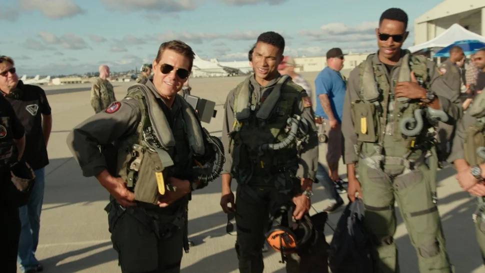 These Are All The Ray-Ban Sunglasses In Top Gun: Maverick | SportRx