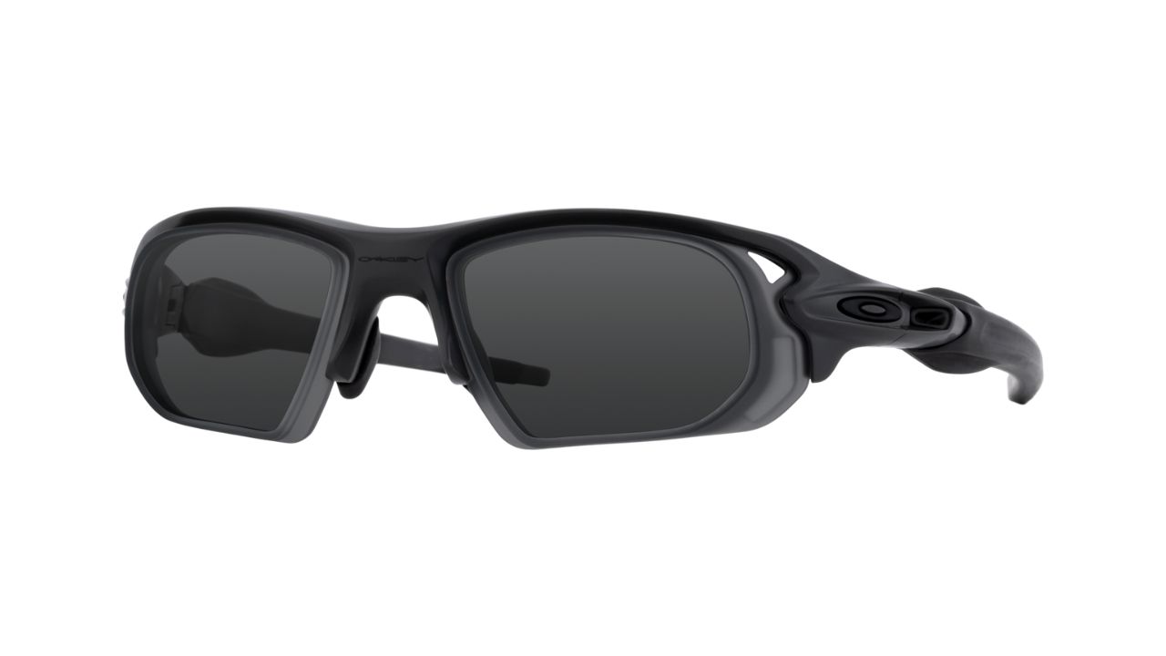 high prescription oakley flak 2.0 xl with high rx dock with black frame and gray dock